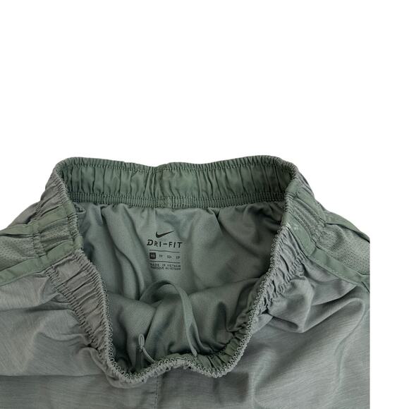 Nike Dri Fit Sage Green Lined Athletic Running Gym Shorts Size Women's XS - Picture 3 of 3